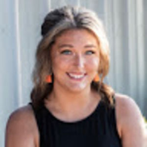 Meet your Posher, Hannah